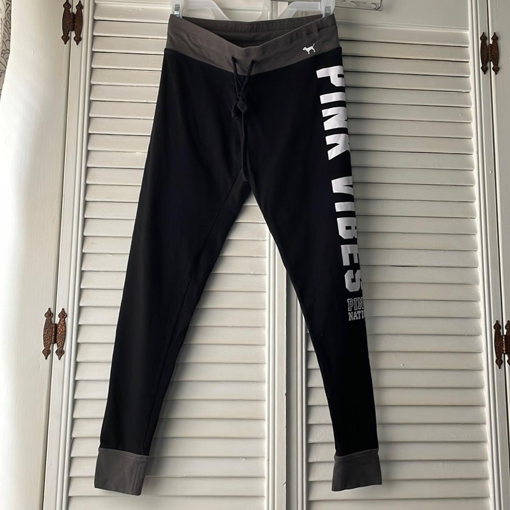 Victoria’s Secret Pink Nation Yoga Pants